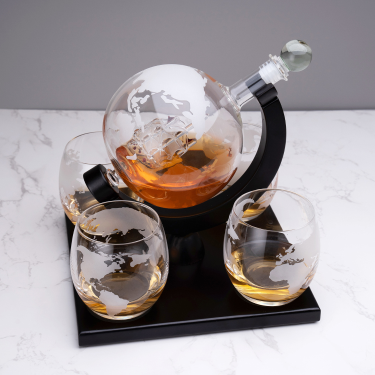 ขายโรงงานที่กําหนดเอง 850ML คุ - Decanter Globe Set บทวิจารณ์และราคา